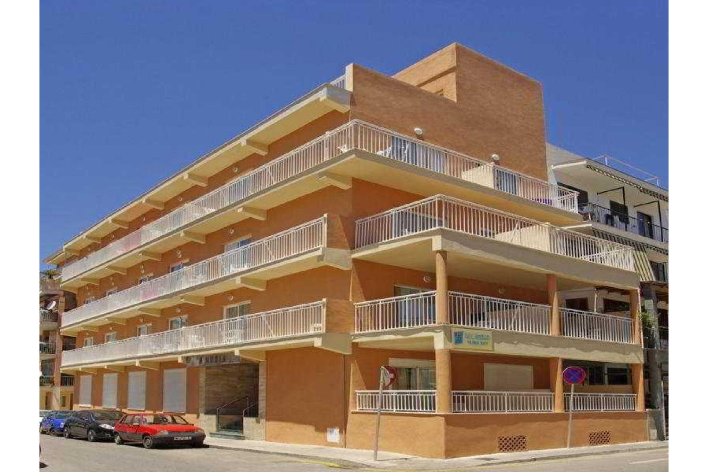 Sahara Nubia Gobi Hotel Ses Cadenes Екстериор снимка The building of the school