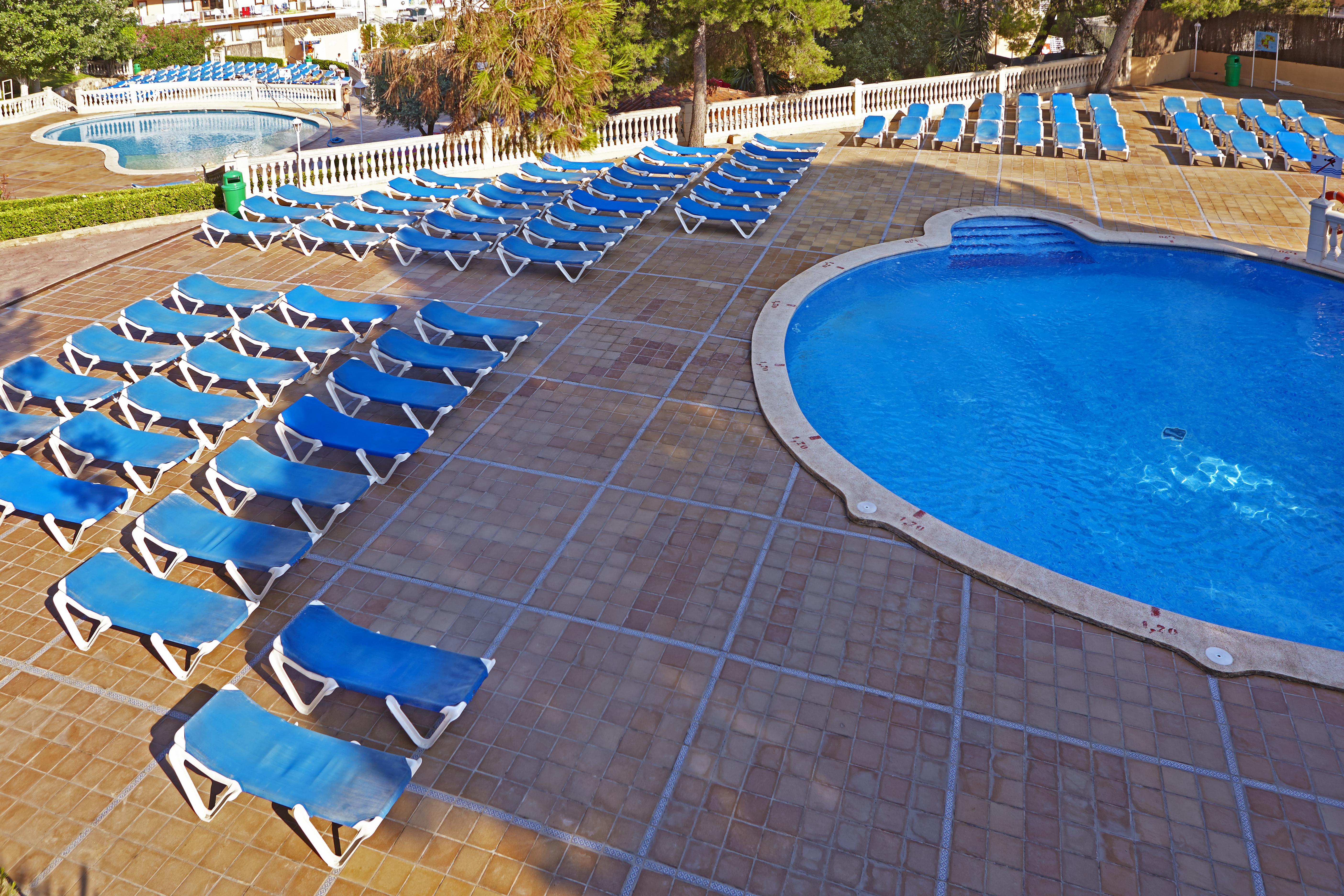 Sahara Nubia Gobi Hotel Ses Cadenes Екстериор снимка A swimming pool at a hotel