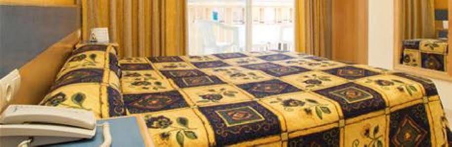 Sahara Nubia Gobi Hotel Ses Cadenes Екстериор снимка A room at the hotel